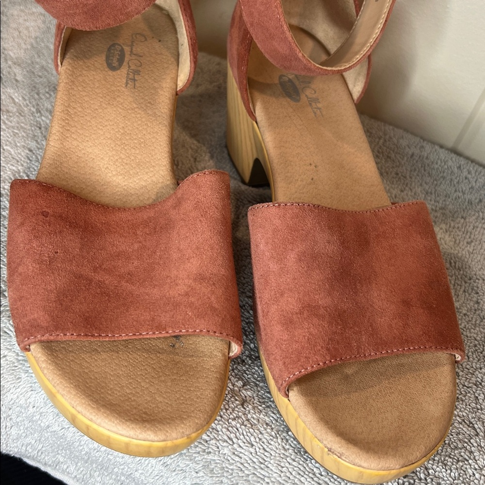 Dr Scholl’s Flora Clog Sandal - Picture 5 of 8